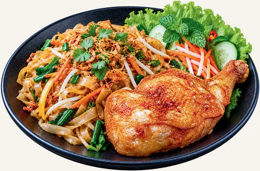 8B. Phở xào Đùi gà chiên giòn